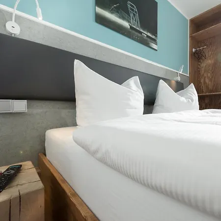 T3 Budget צוויקאו